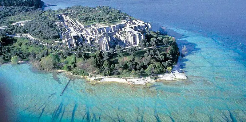 Attico Elias Apartment Sirmione 0*,  Italy